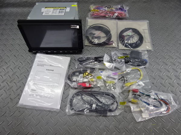 新品】展示品 AZUR アズール メモリーナビ 9インチ ANX-F916 プリウス