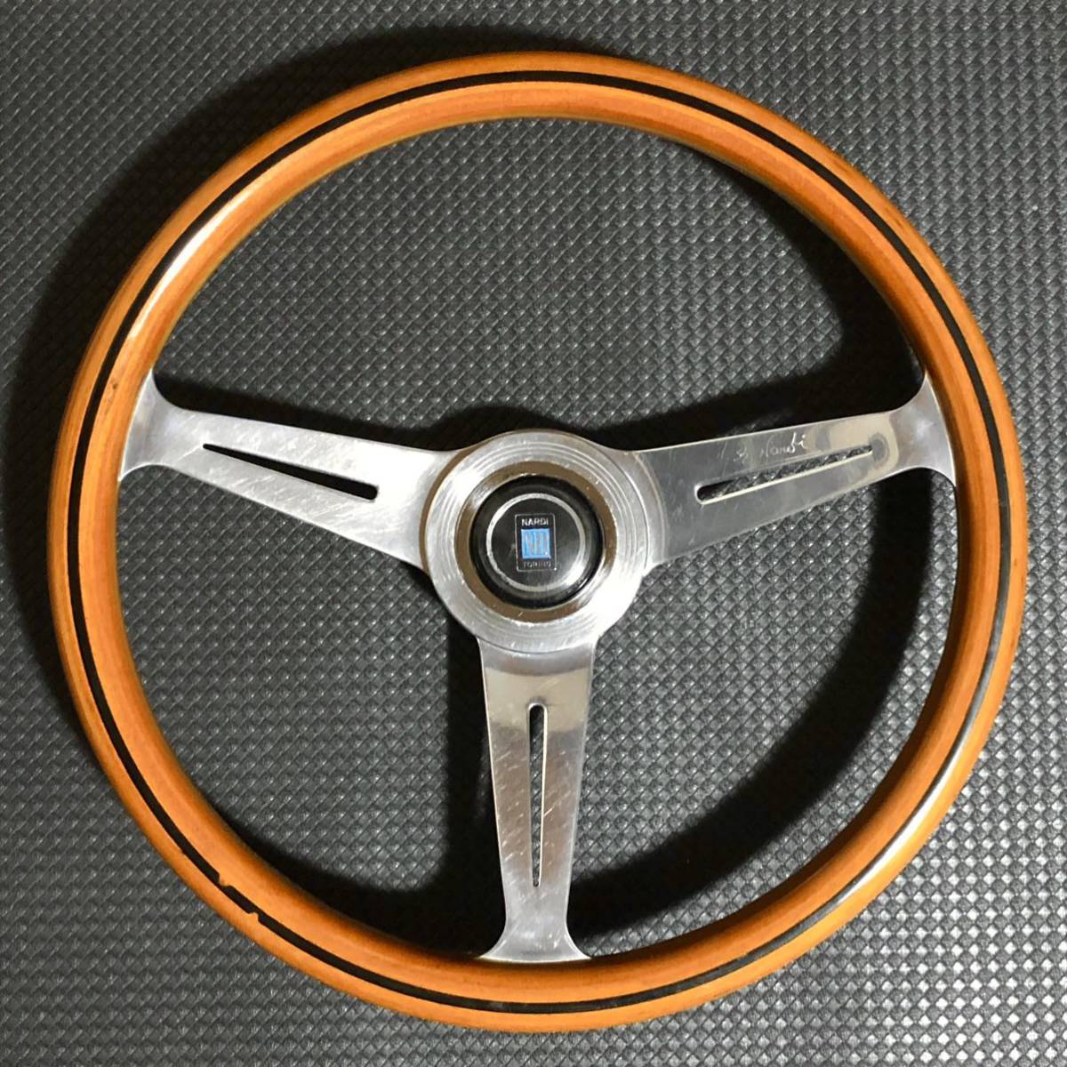 Nardi Classic ステアリングホイール·ウッド 370mm 【公式通販】