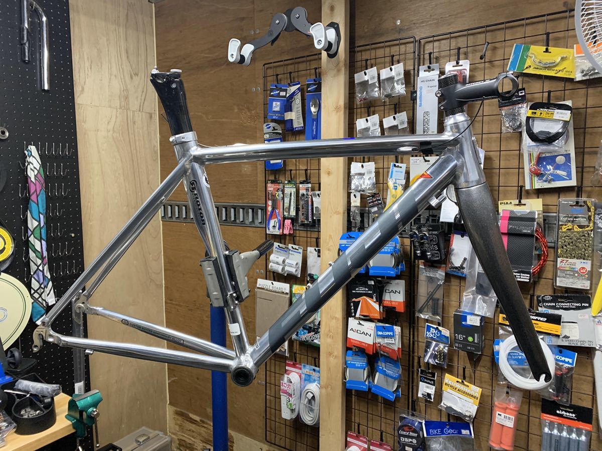中古美品 FUJI BARRACUDA R 2012年モデル S(490mm) フレーム SHIMANO