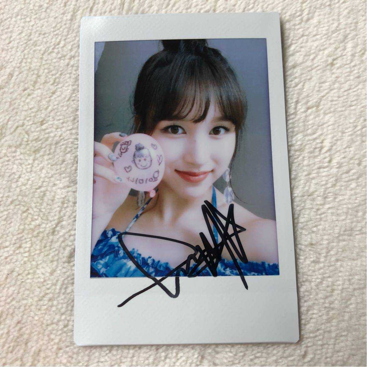 M*様 TWICE MINA 直筆サイン入りソロポラ M*様 TWICE MINA 直筆サイン