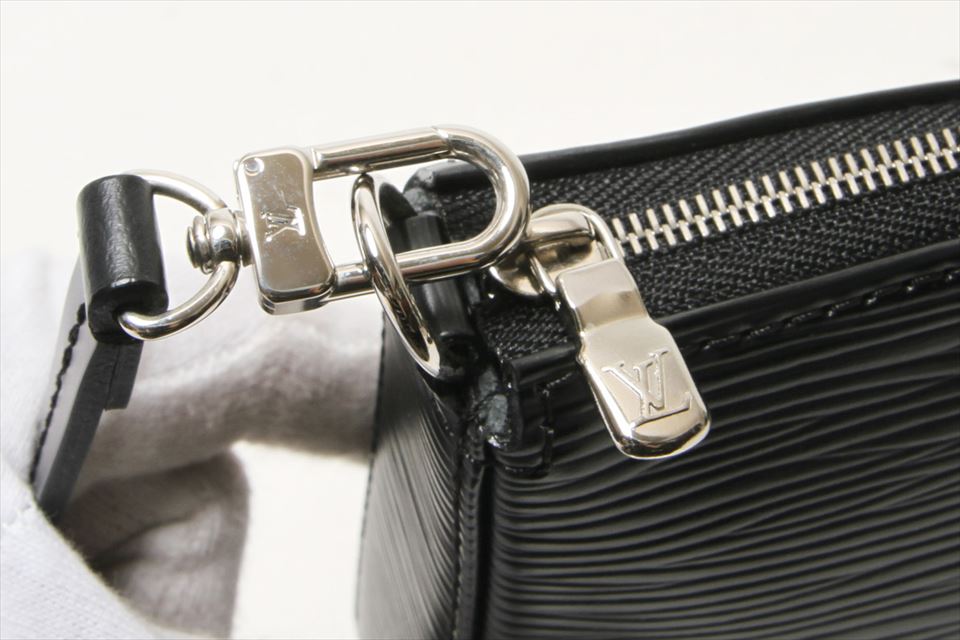 アクセサリーポーチ 黒 M40632 ポシェット アクセソワール