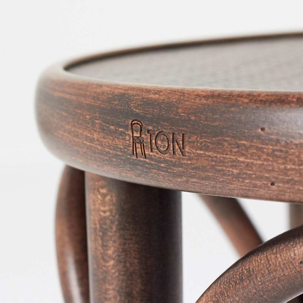 アンティーク風のNO.60スツール［チェコ TON社］ 通販 - ディノス