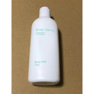 479275835.jpg?1536420785