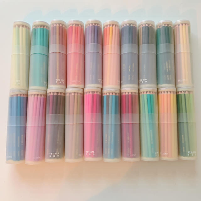 フェリシモカラーミュージアム色鉛筆500色のうち310色 フェリシモ 500