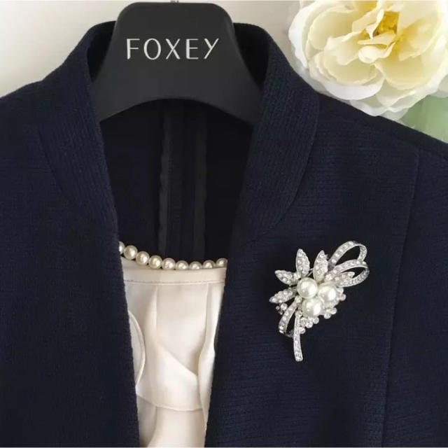 上品パール ブローチ ミキモト 田崎真珠 Foxey Rene 好きにの通販 by