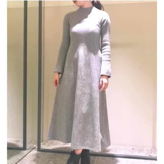 ウサギオンライン限定 フレイアイディー フレアミニニットワンピース