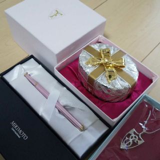 フェリス女学院大学 卒業記念品セットの通販 by SAKURA｜ラクマ