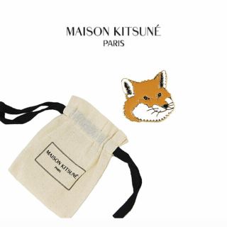 MAISON KITSUNE'（ブローチ/コサージュ）のフリマアイテム一覧