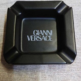 VERSACE（灰皿）のフリマアイテム一覧