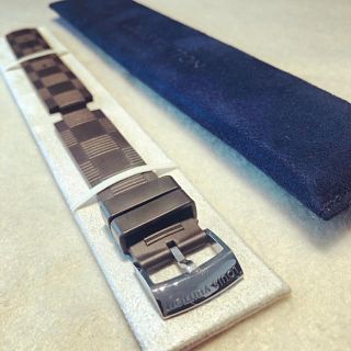 LOUIS VUITTON（ラバーベルト）のフリマアイテム一覧