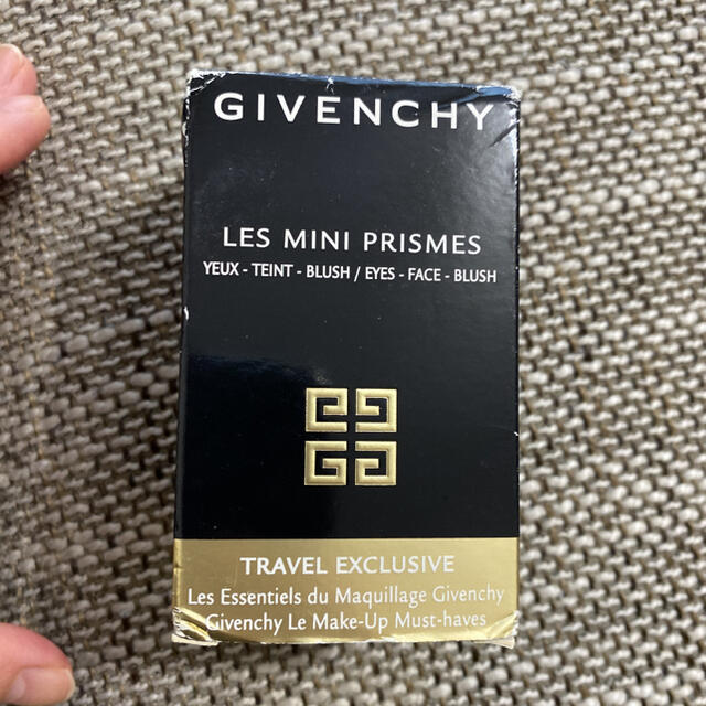 GIVENCHY - 新品未使用！ジバンシー GIVENCY ミニプリズムトリオの通販