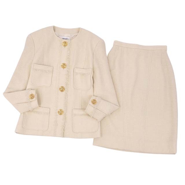 CHANEL - Vintage シャネル スーツ クローバーボタン ツイード