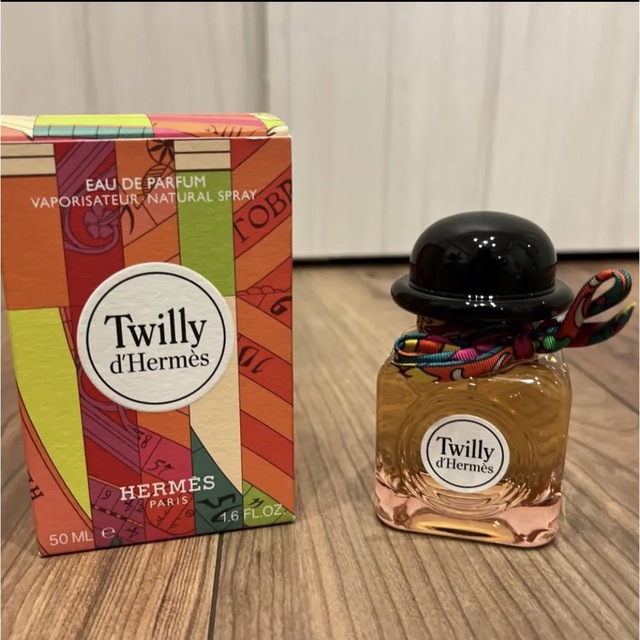 ロエベ001 オードゥパルファン WOMAN 50ml LOEWE 001 WOMAN オードゥ