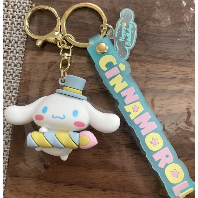 お値下げ中！♪可愛すぎるシナモロールストラップキーチェーン♪♪の