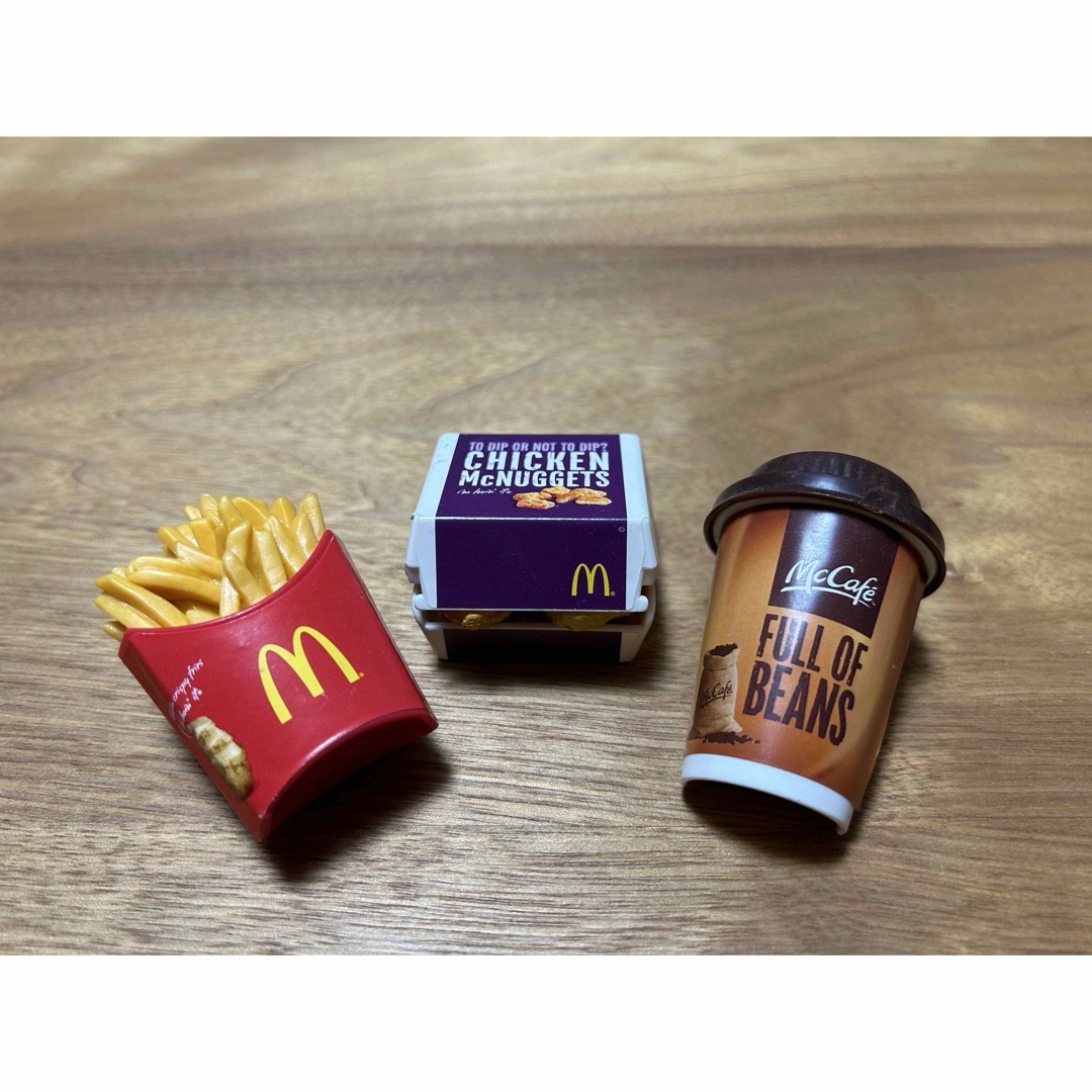 マクドナルド - マック ハッピーセット フードストラップ&マグネットの
