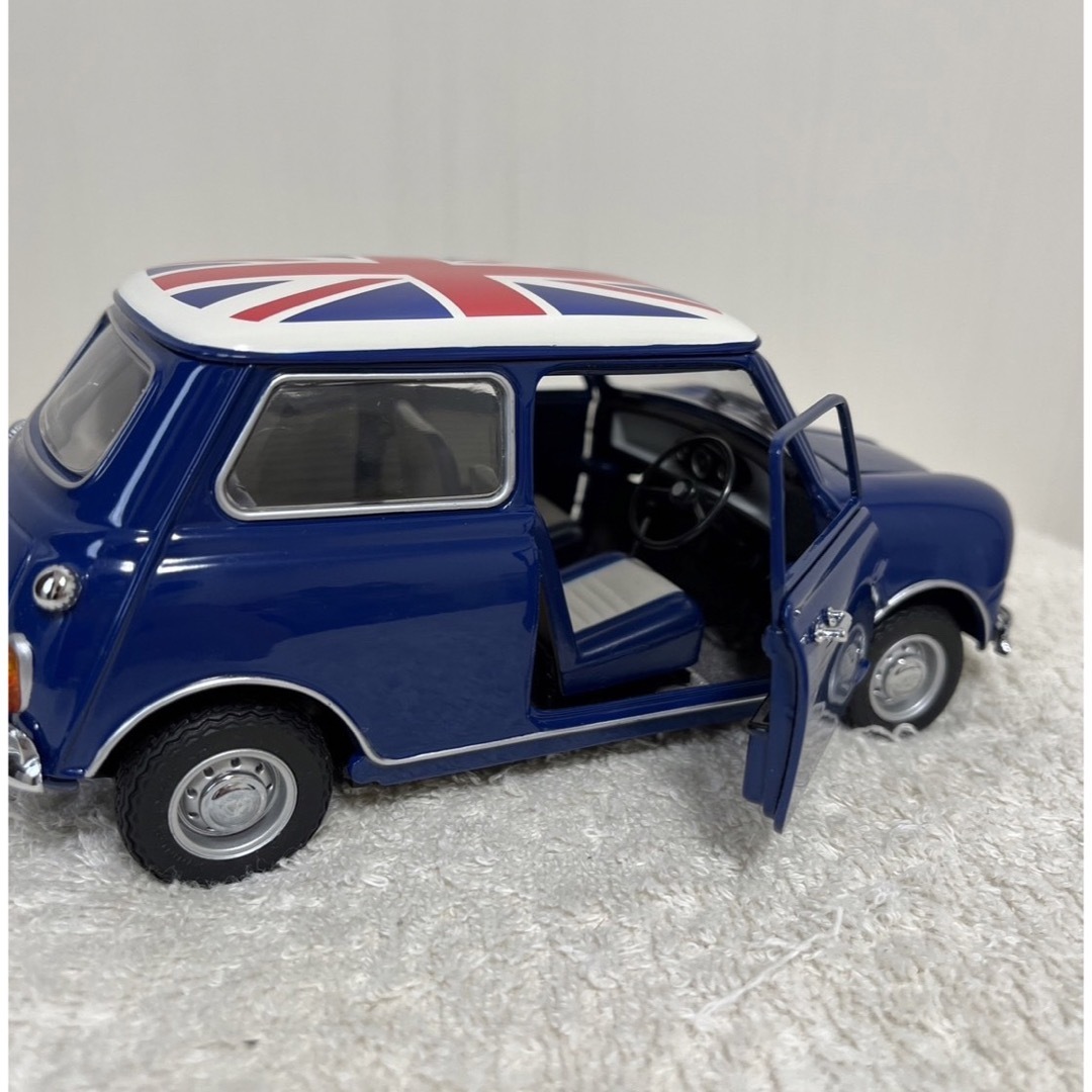 京商1/18 モーリスミニクーパー 1275S ユニオンジャックルーフ Amazon
