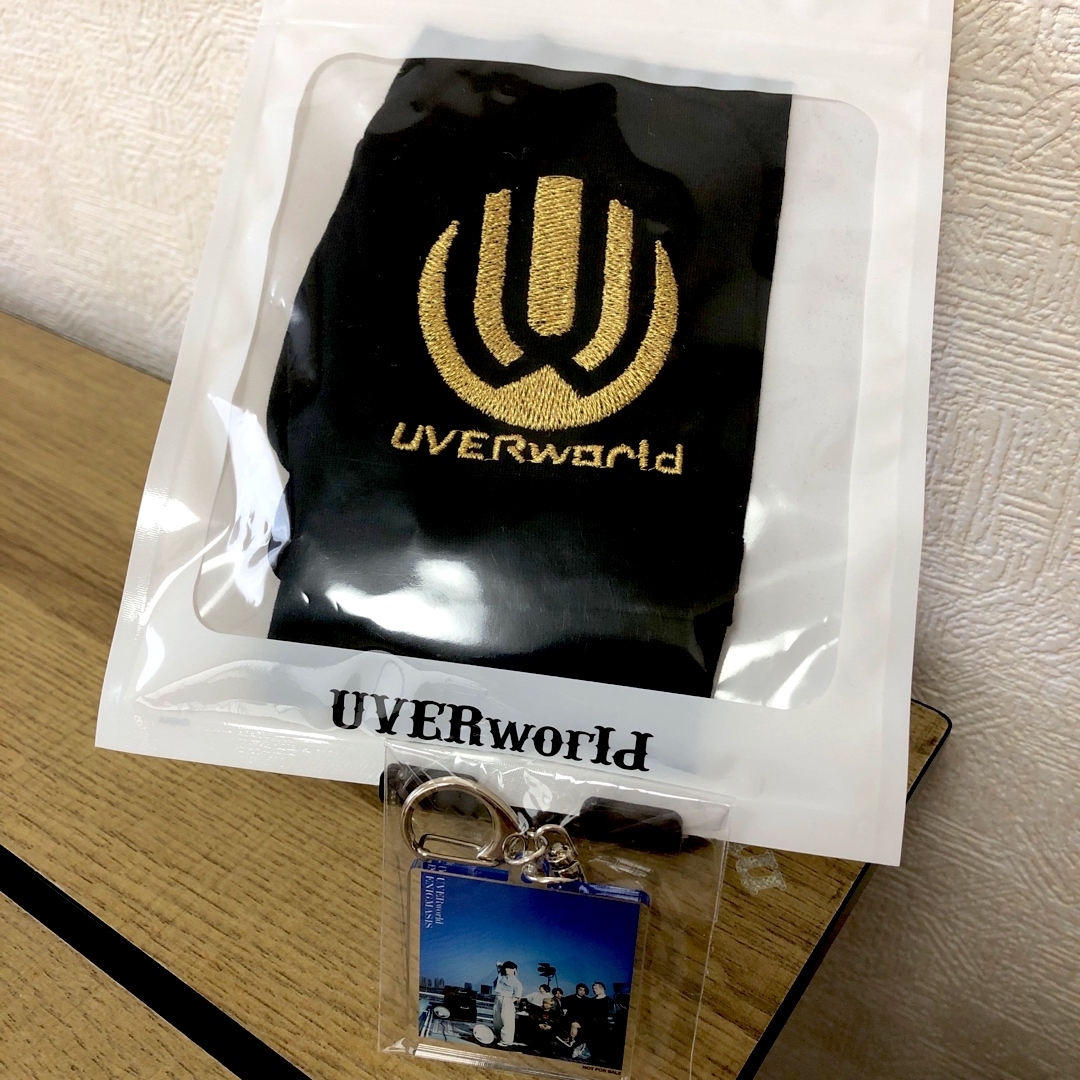 UVERworld 日産スタジアム グローブ UVERworld 日産スタジアム