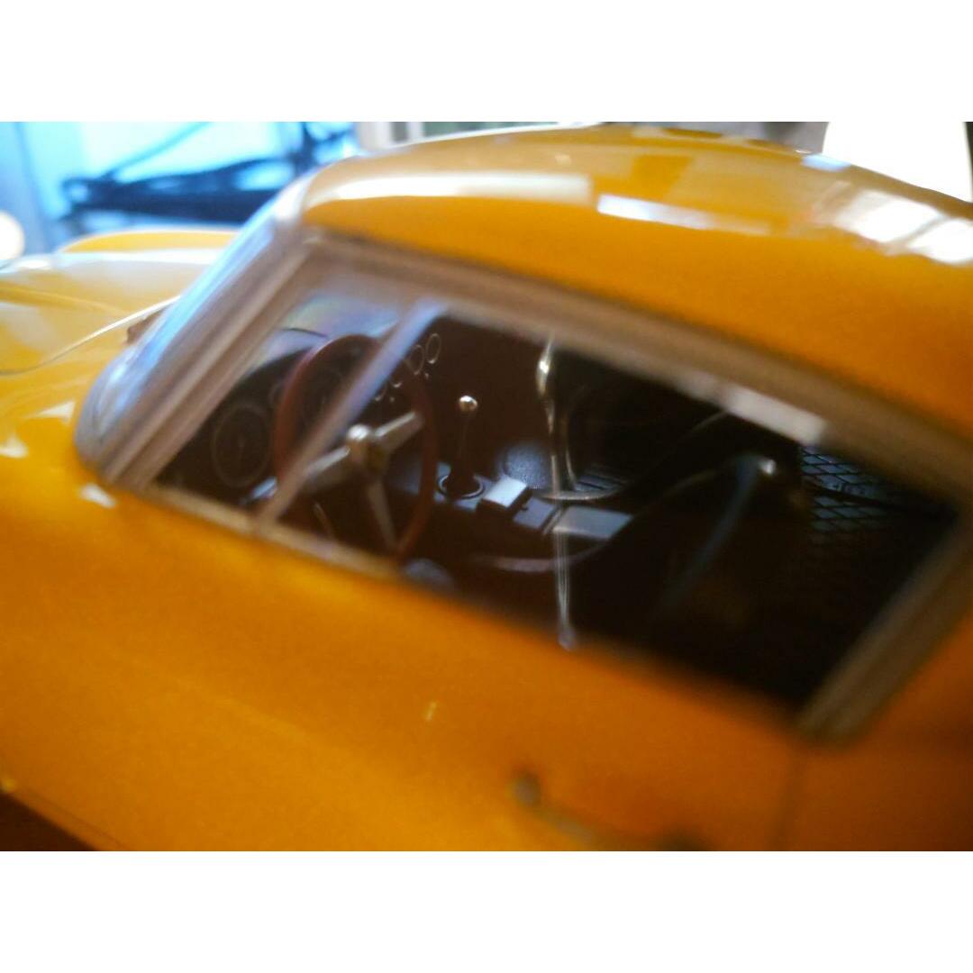 1/18 フェラーリ 250GT 1961 イエロー Ferrari 250GT