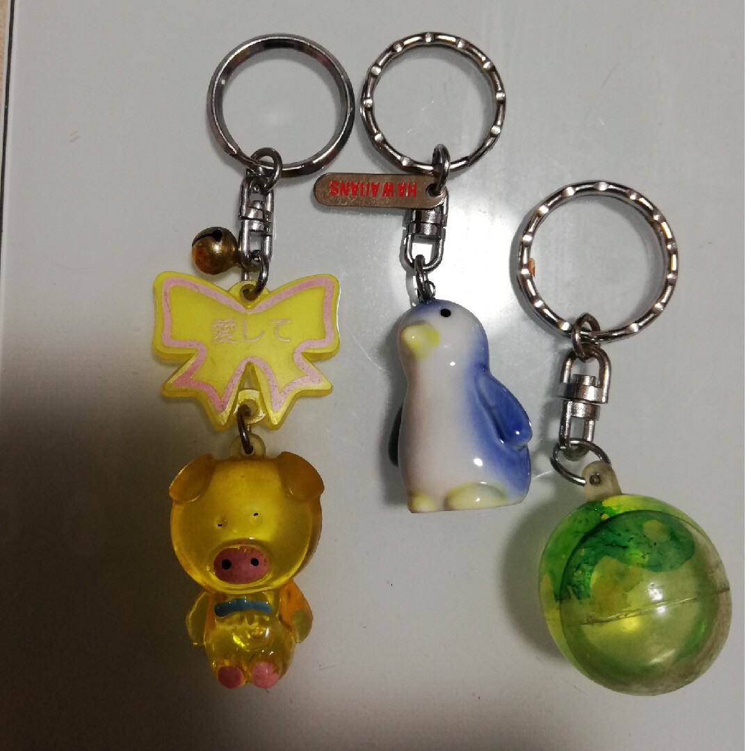 昭和レトロキーホルダー3種類の通販 by ネネもも's shop｜ラクマ