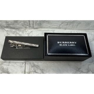 BURBERRY BLACK LABEL（ネクタイピン）のフリマアイテム一覧