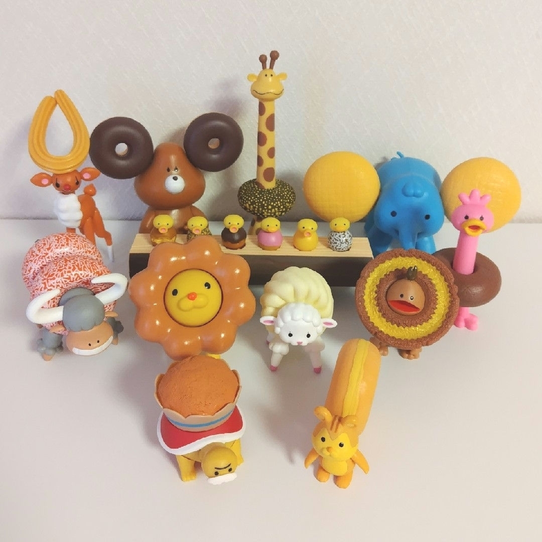 ミスド ポンデライオンと仲間たち フィギュアの通販 by ぱんだねこ's