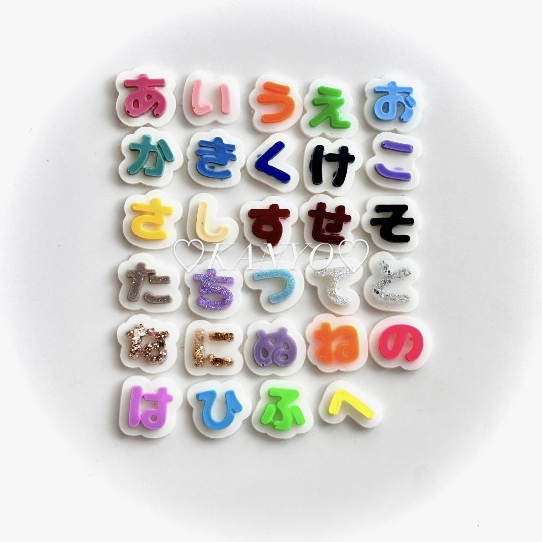 ネイルパーツ イニシャル デコ 筆記体・数字の通販 by Ksmiley ｜ラクマ