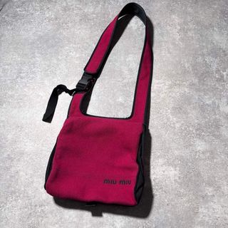 MIU MIU（ショルダーバッグ）のフリマアイテム一覧