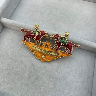 未使用品】HERMES シェーヌダンクル ブローチ ブラウン レザー ピン