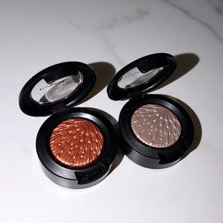 MAC - misa様まとめ買い マック スモールアイシャドウ2点の通販 by