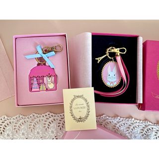 LADUREE - LADURÉE ラデュレ マカロン キーホルダーの通販 by まき's