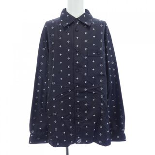 LOUIS VUITTON（シルク ・ シャツ）のフリマアイテム一覧