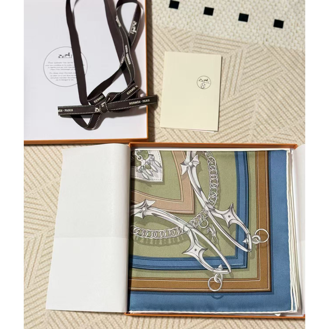 HERMES - 新品未使用 HERMES 26ss カレ 90 《伝説のハーネス》の通販