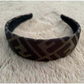 FENDI（カチューシャ）のフリマアイテム一覧