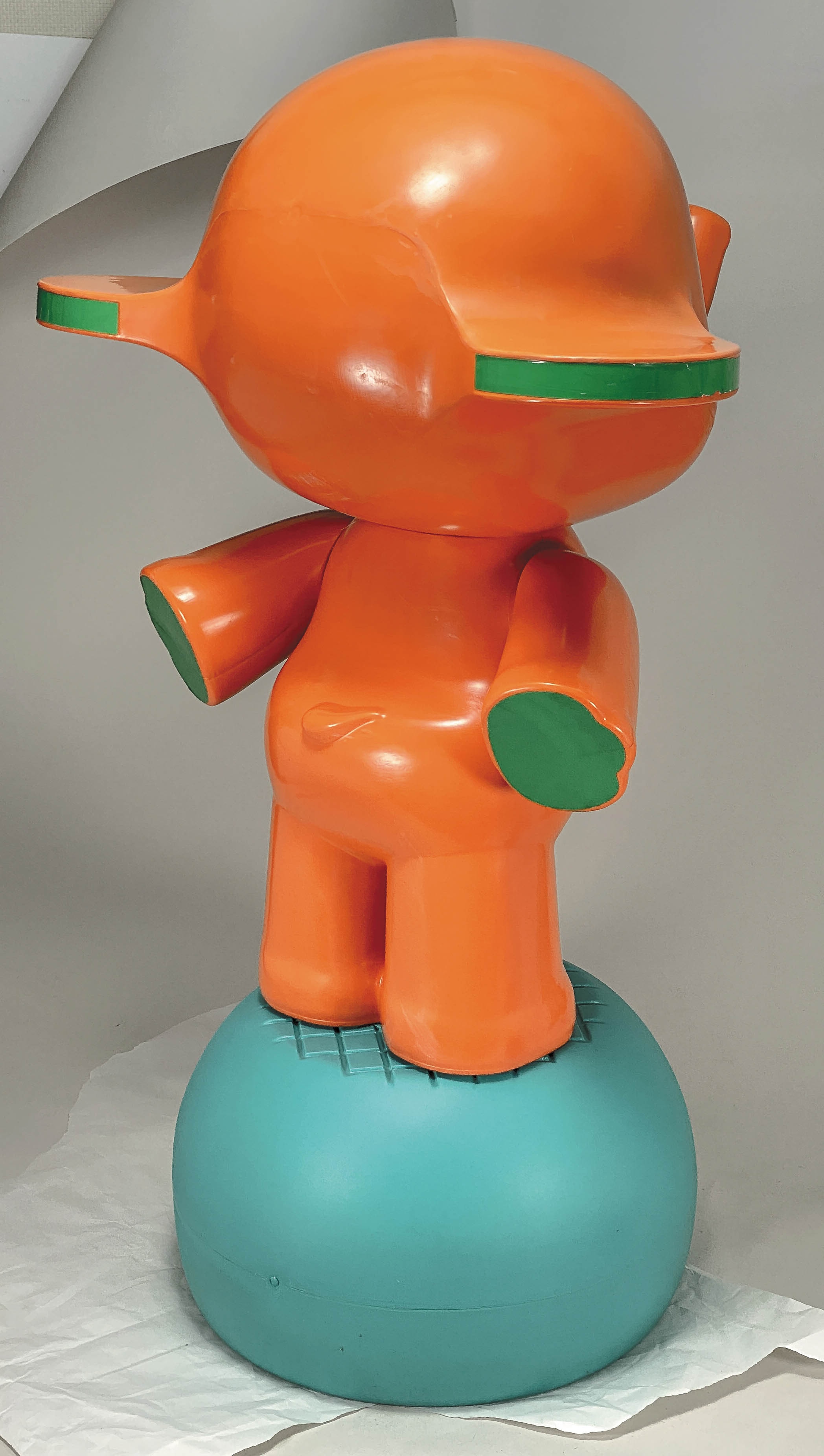 佐藤製薬 店頭用 サトちゃん人形21 1993年型（手後ろ）