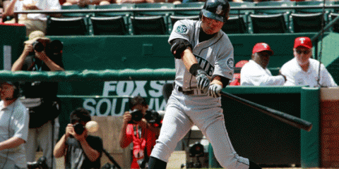 イチローの10年連続200安打に改めて脚光「とんでもない連続記録