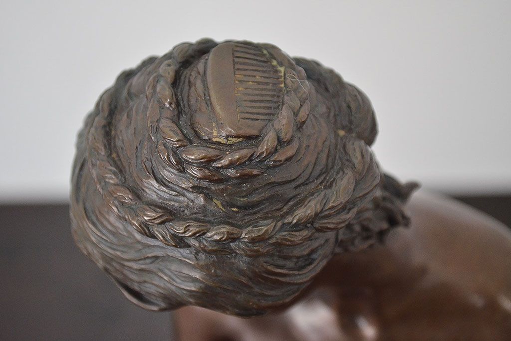 はじらいの時 ブロンズ像 林良慶作 はじらいの時 ブロンズ像 林良慶作