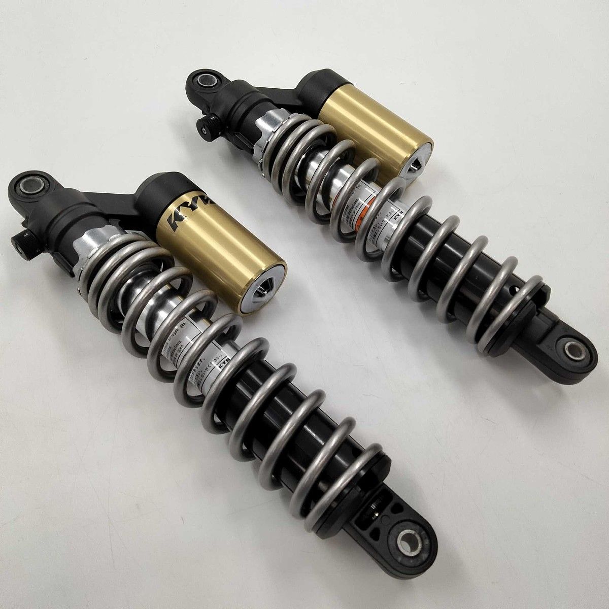 海さま専用 ZRX1200ダエグ ファイナルエデューションリアサス 海さま