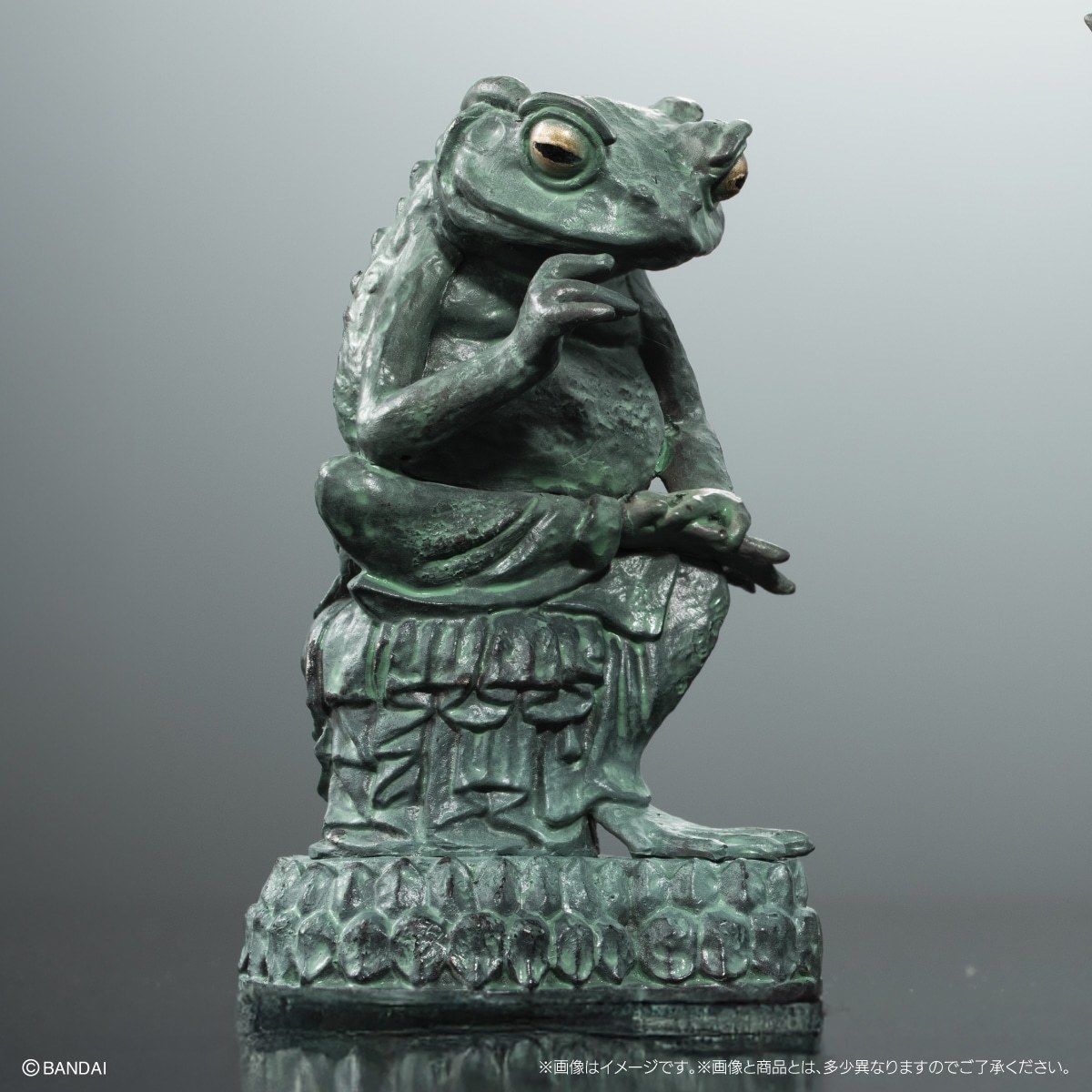 バンダイ ART IN GASHAPON「カエルの弥勒菩薩像と阿修羅像」カプセル