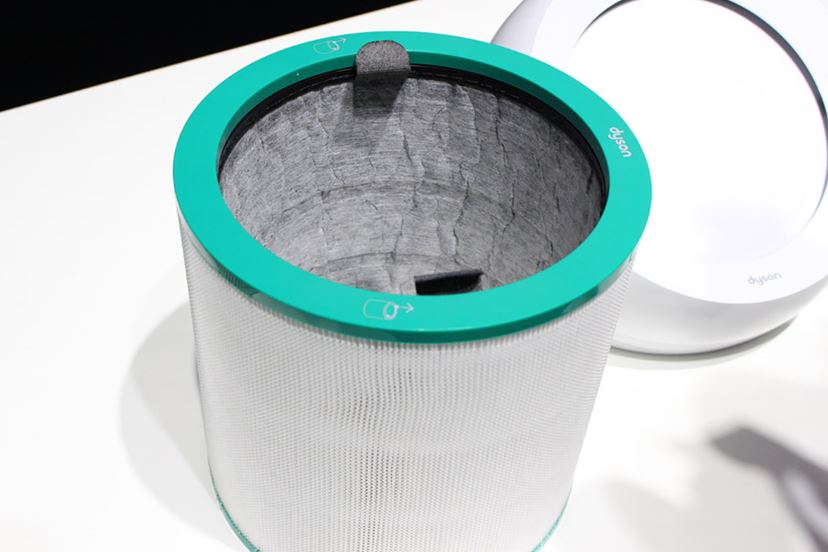 ダイソンから個室・ひとり暮らしにイイ空気清浄ファン「Pure Cool Me