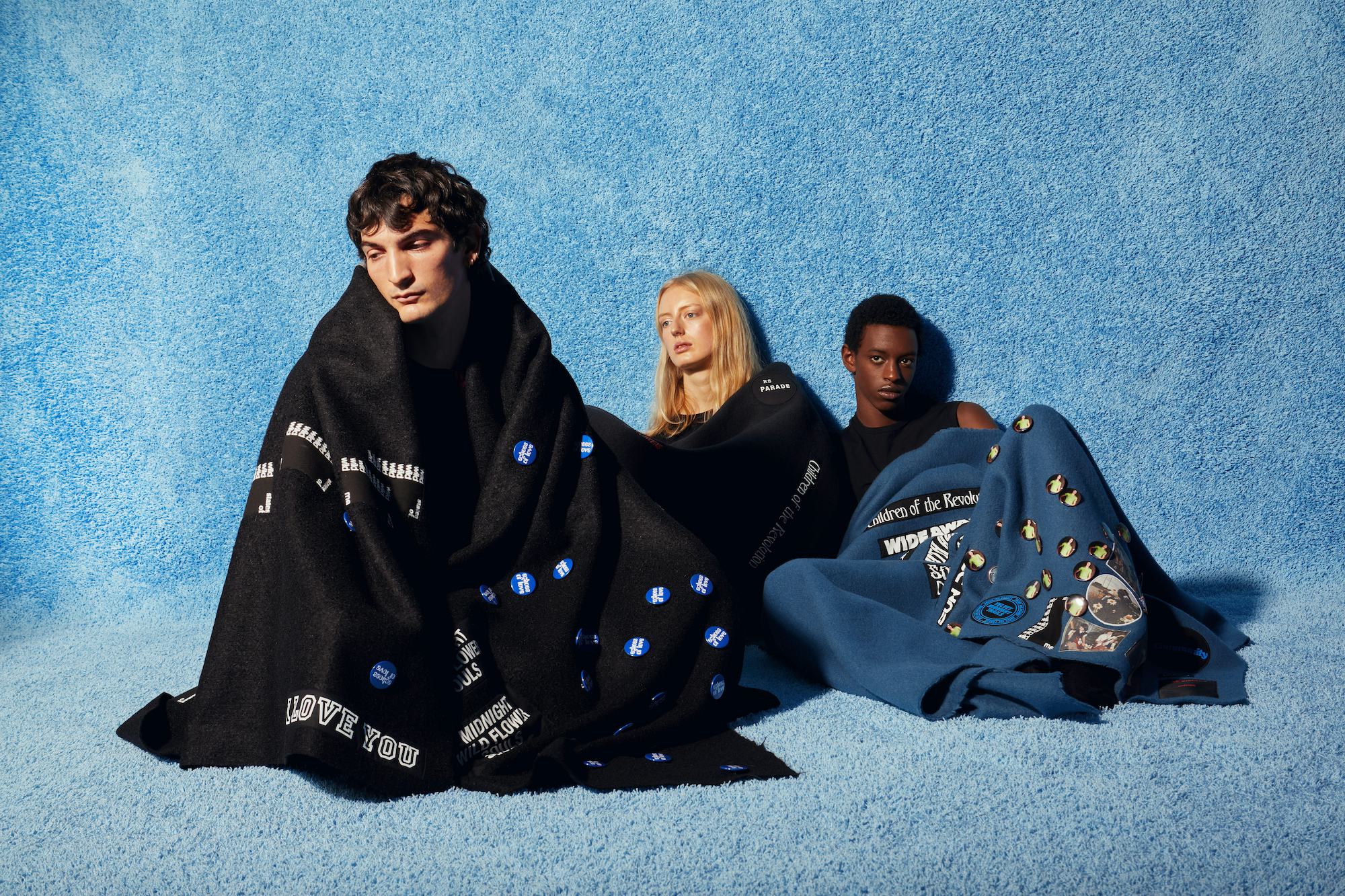 The Latest Sold-Out Raf Simons Accessory Is… a Blanket?