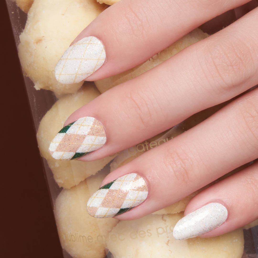 ArgyleDay_a_1080x1080_F.jpg?v=