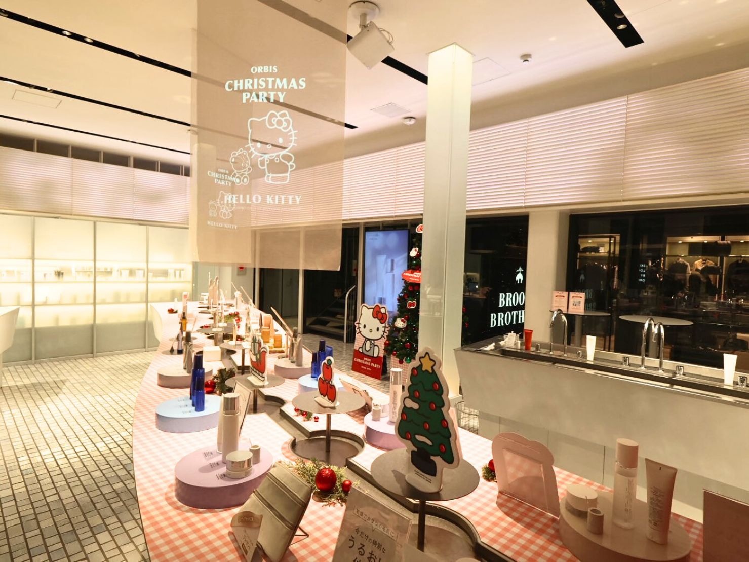 オルビス」がハローキティとコラボ 2025年11月26日（水）よりORBIS