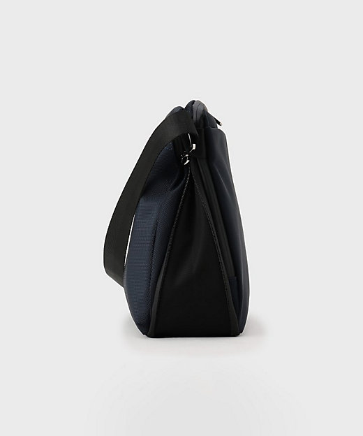 A4サイズ／横型】エクスパンドショルダー（L