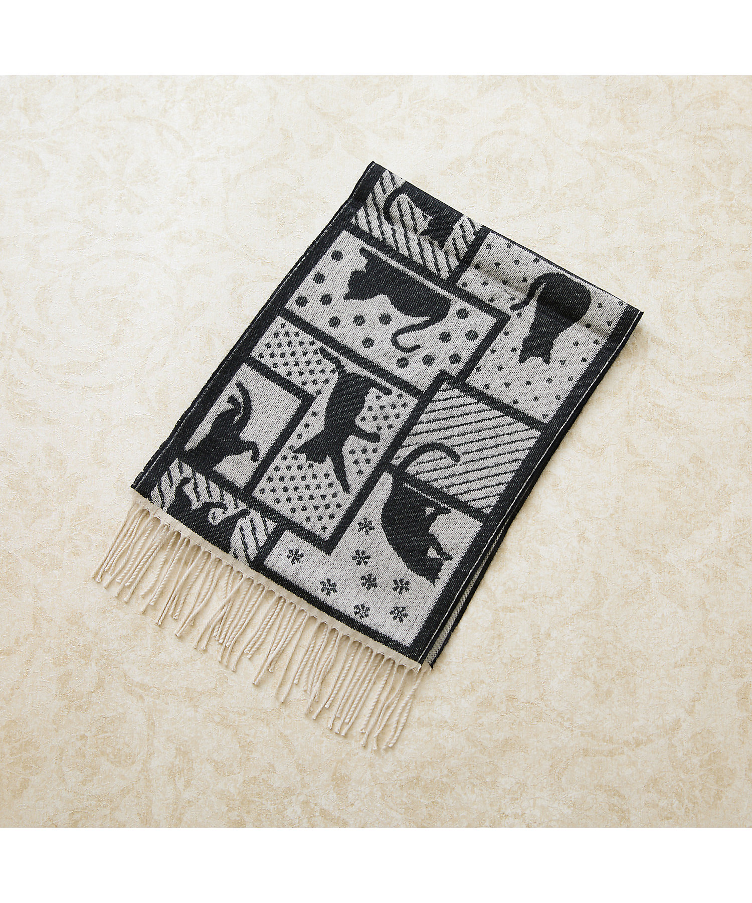 日本製／発熱／保温／静電防止 】パッチワークねこマフラー