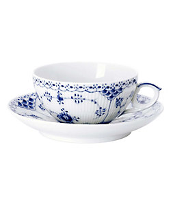 ブルーフルーテッド プレイン カップ＆ソーサー | ROYAL COPENHAGEN
