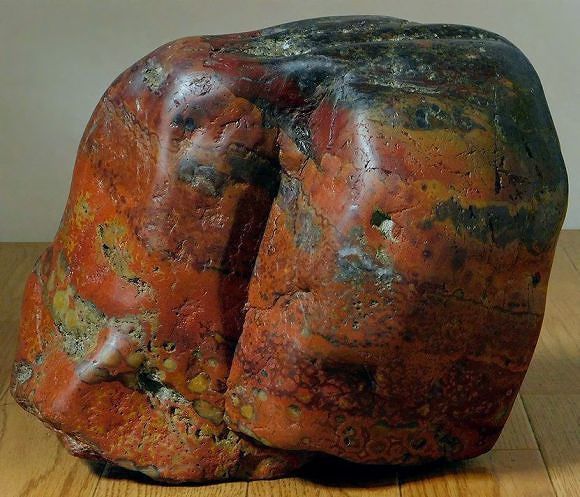 緋山酔恭「山水石美術館」 全国の水石・美石を紹介 根尾の孔雀石