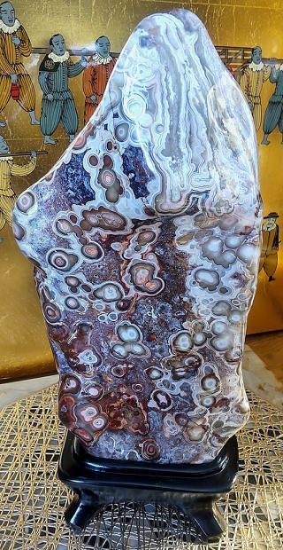 緋山酔恭「山水石美術館」 全国の水石・美石を紹介 五城目孔雀石