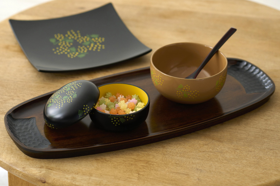 コーヒートレー 古代菊彫 木製 漆塗り トレー【製造中止】 漆器の井助