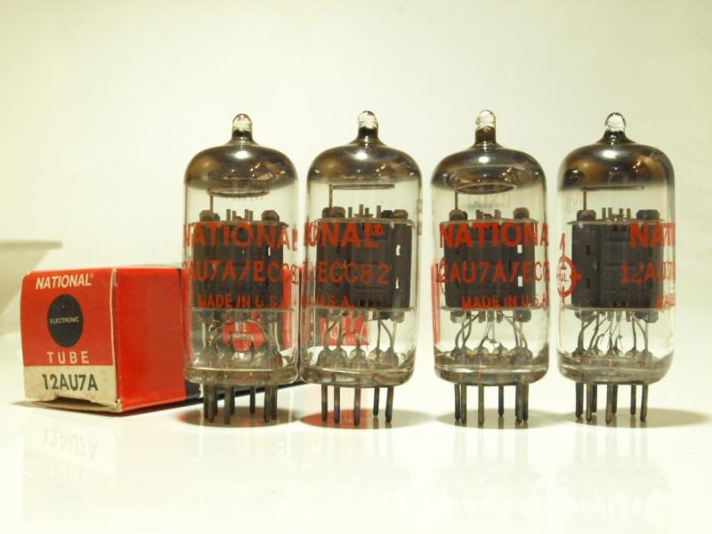 カメラのいわもと：真空管 12AU7、ECC82、同等管、類似管商品在庫一覧