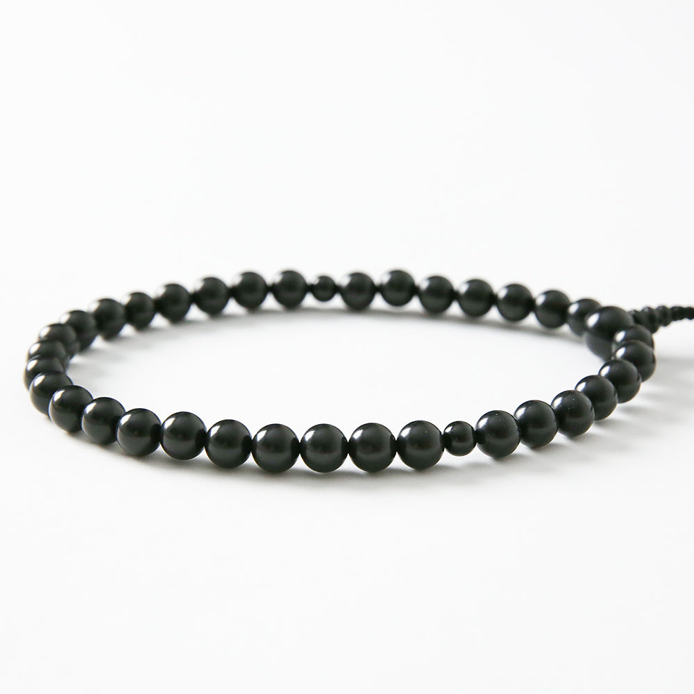 天然8mmジェット 念珠(桐箱入り)